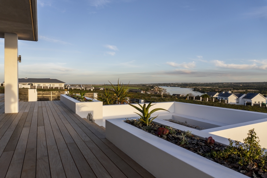 4 Bedroom Property for Sale in Kromme River Estate Eastern Cape